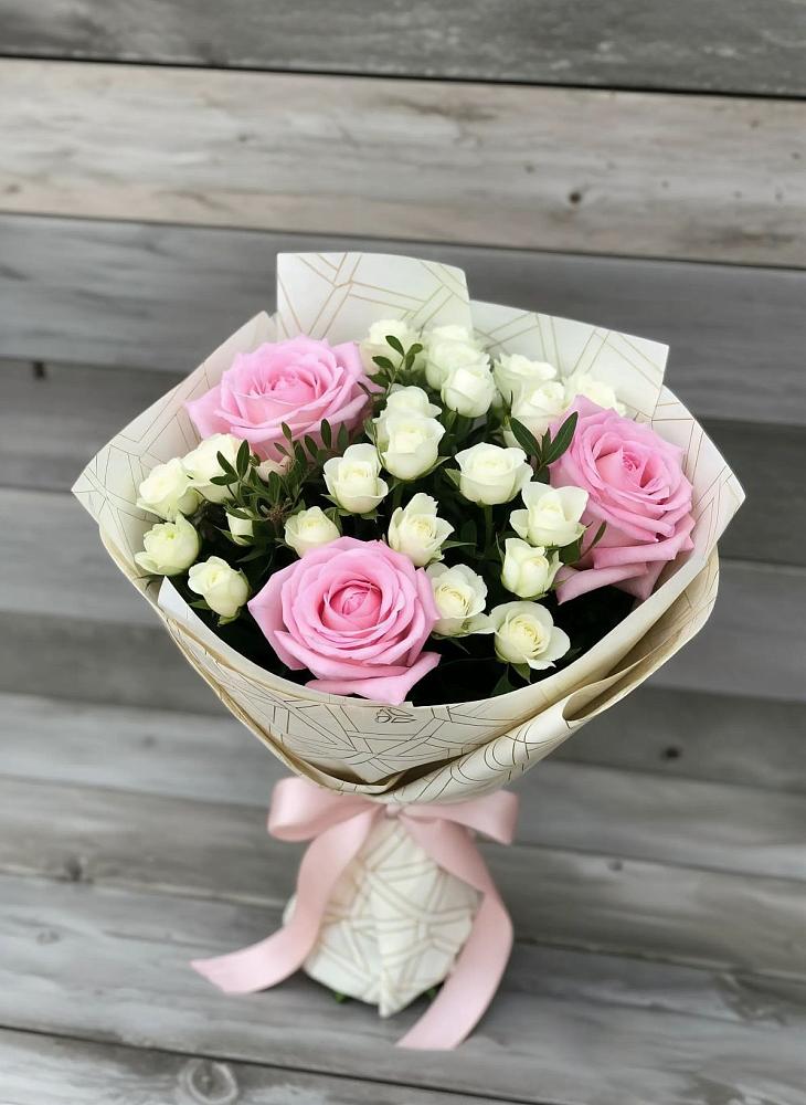 Букет цветов из: Розы в Нефедьево