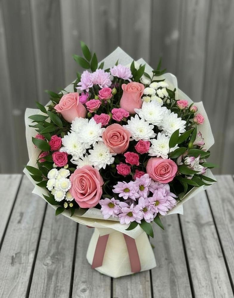 Букет цветов из: Альстромерии, Гвоздики, Розы и Хризантемы в Нефедьево