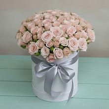 Цветочная композиция из Розы в шляпной коробке в Нефедьево