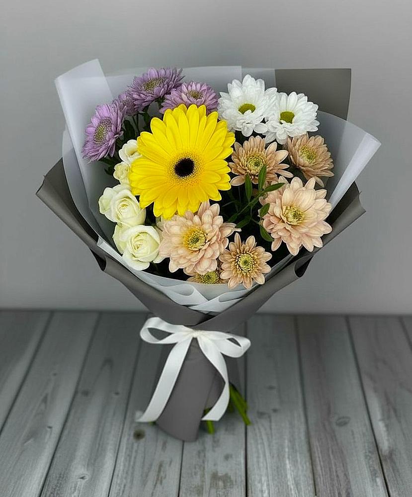 Букет цветов из: Розы, Герберы и Хризантемы в Нефедьево