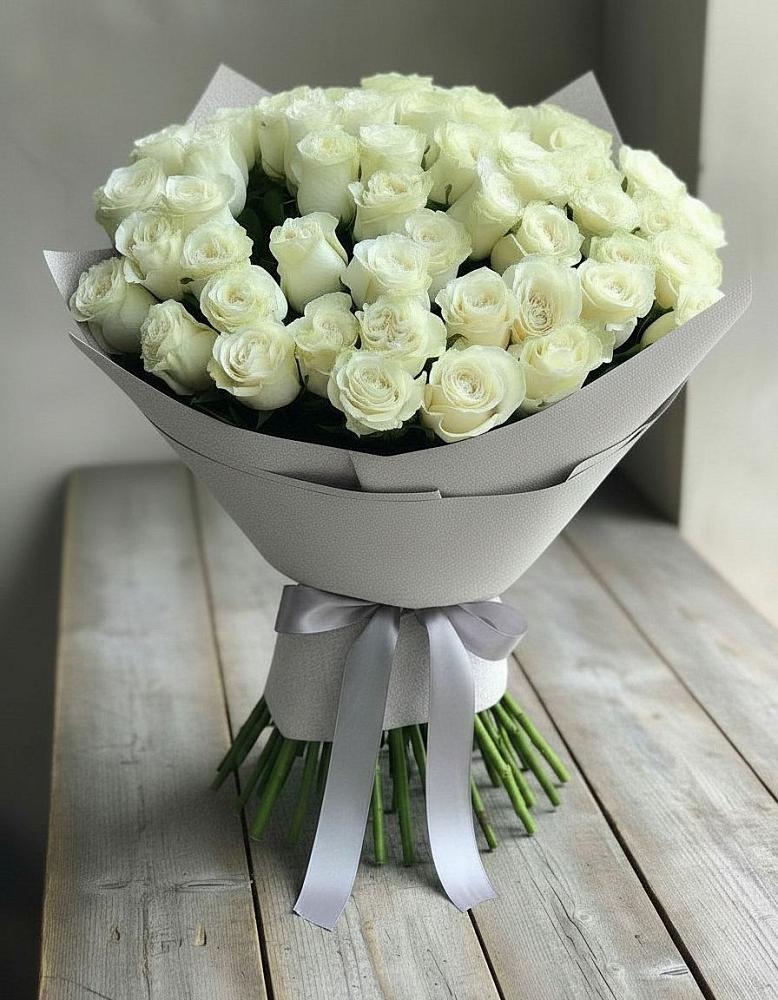Букет 35 Белых роз в Нефедьево