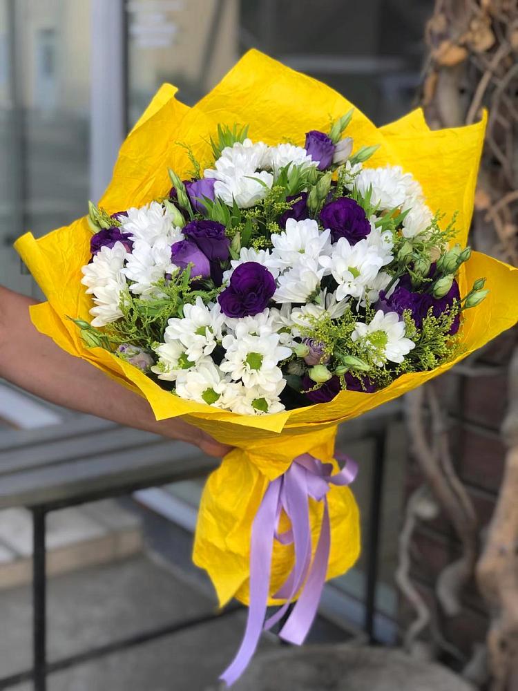 Букет цветов из: Ирисы, Хризантемы и Ромашки в Нефедьево