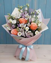 Букет цветов из:  Лизиантусы, Розы, Альстромерии и Гипсофила в Нефедьево