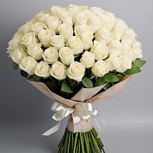 Букет 101 беля роза Белоснежка в Нефедьево