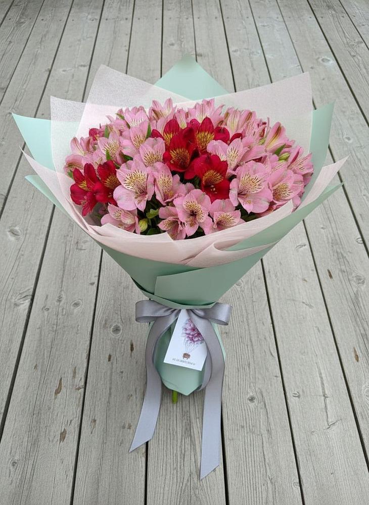 Букет цветов из: Альстромерии в Нефедьево