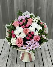 Букет цветов из:  Альстромерии, Гвоздики, Розы и Хризантемы в Нефедьево