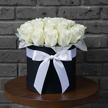 Цветочная композиция из Розы в шляпной коробке #REPLACE_PRED# Нефедьево